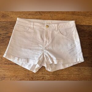 H&M white shorts